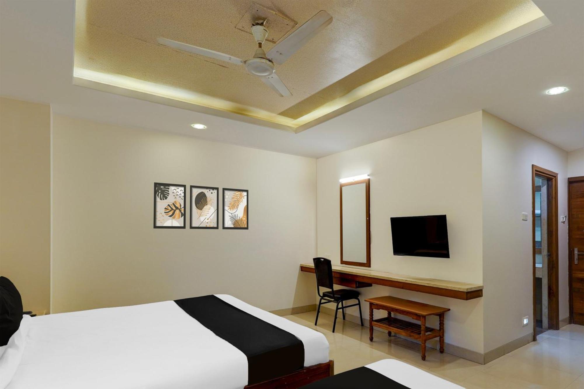 Super Townhouse Arcot Road Near Kauvery Hospital Chennai Exterior photo